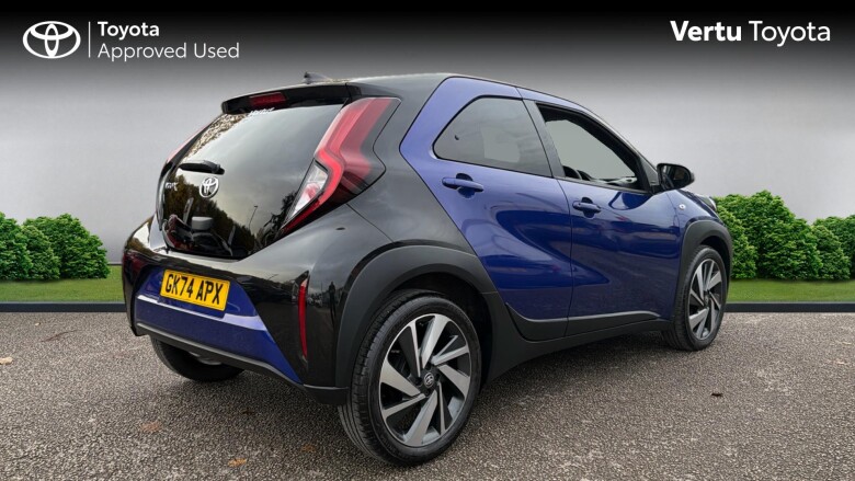 Toyota Aygo X 1.0 VVT-i Edge 5dr Petrol Hatchback